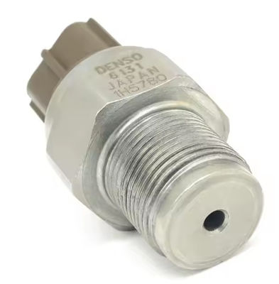 4HK1 6HK1 Mesin SK200-8 Excavator Common Rail Fuel Pressure Sensor 4990006131 499000-6131 4332040