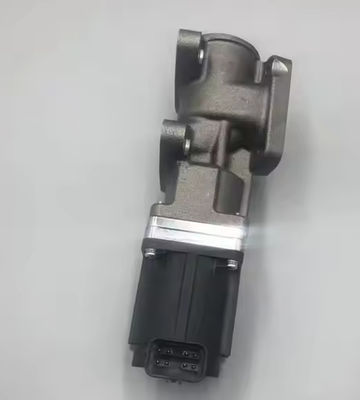 8-98238249-0 Bagian Excavator 4HK1 6HK1 Mesin Excavator Pompa Air EGR Katup 8982382490