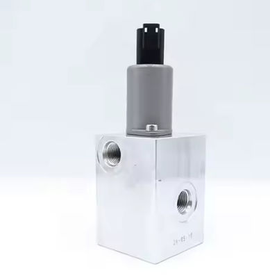 5240912 Cat Excavator E320 320GC 323 325 326 Solenoid Valve 524-0912 611-6430 585-9231 4910908 585-9231